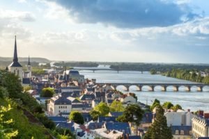 Saumur : vue aérienne de la Loire