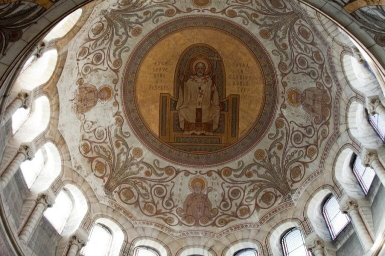 Tours : la coupole de la basilique Saint-Martin
